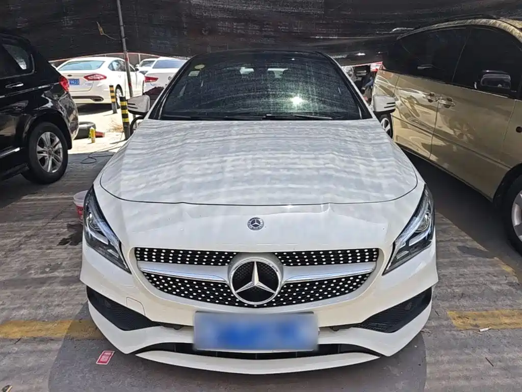 Mercedes-Benz CLA (Import) 2017 Facelift CLA 200 Style фото 3