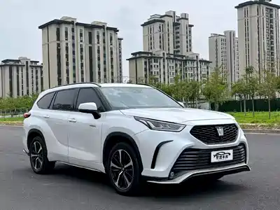 Toyota Crown Kluger