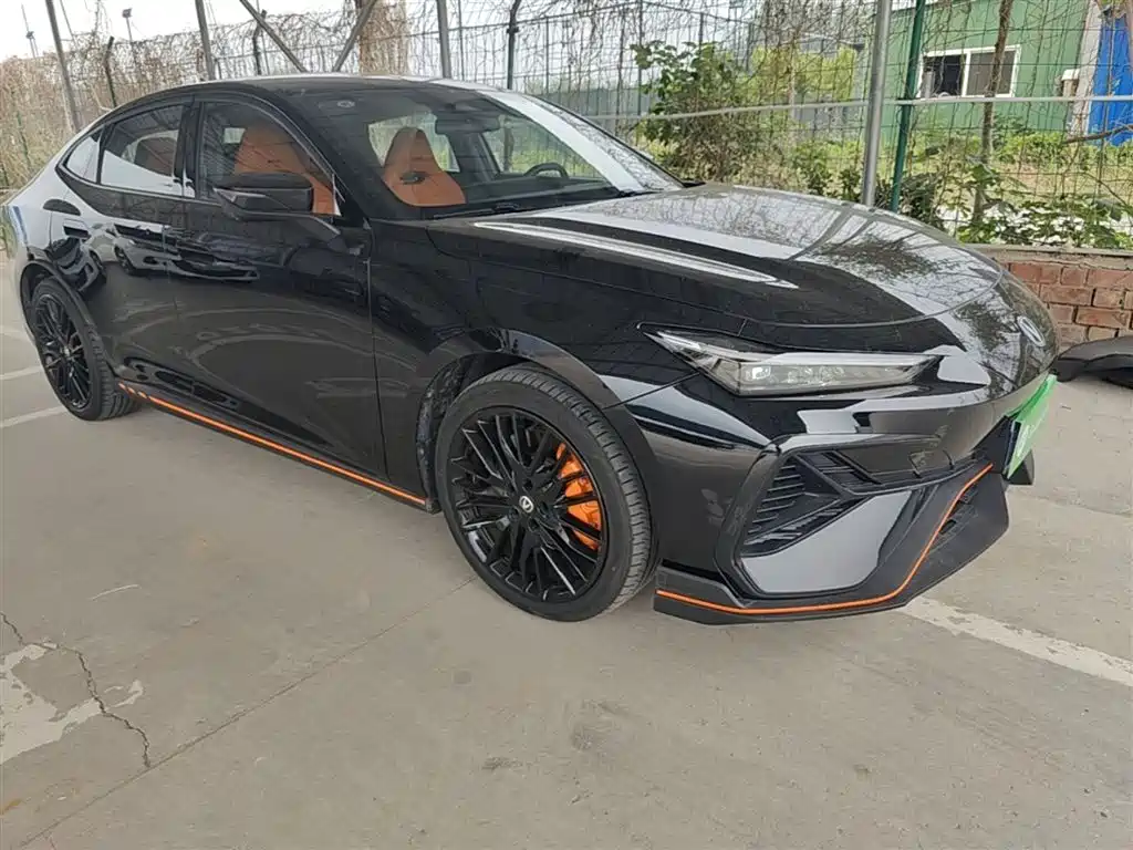 CHANGAN UNI-V
