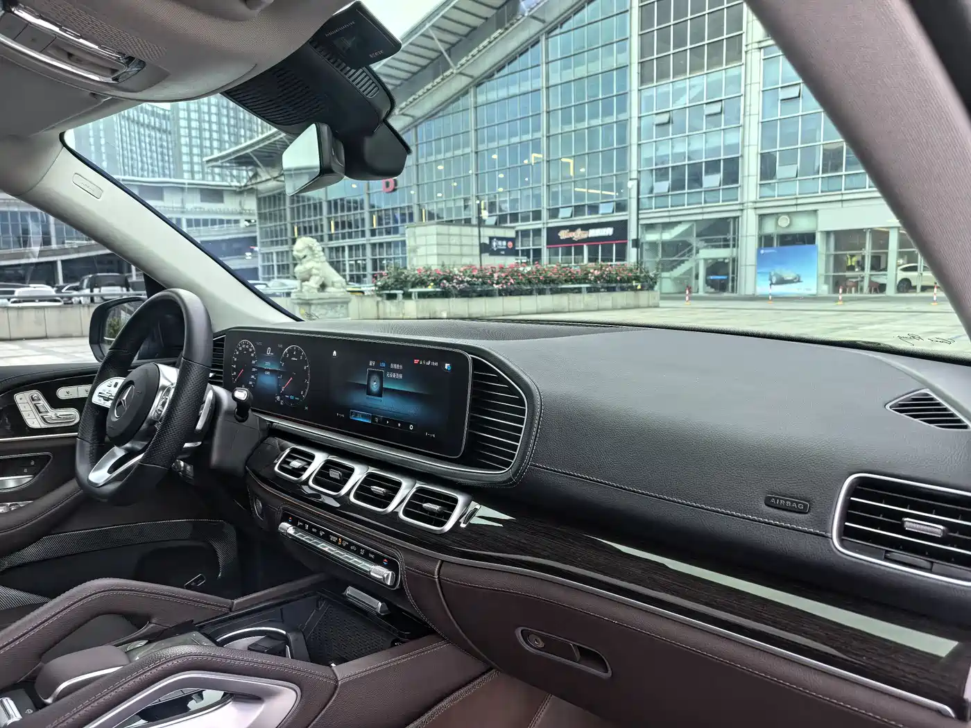 Mercedes-Benz GLS 2023 GLS 450 4MATIC Fashion Edition фото 18