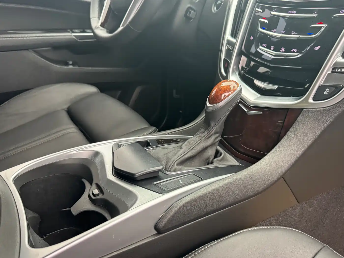 Cadillac SRX 2015 2014 3.0L Luxury Model