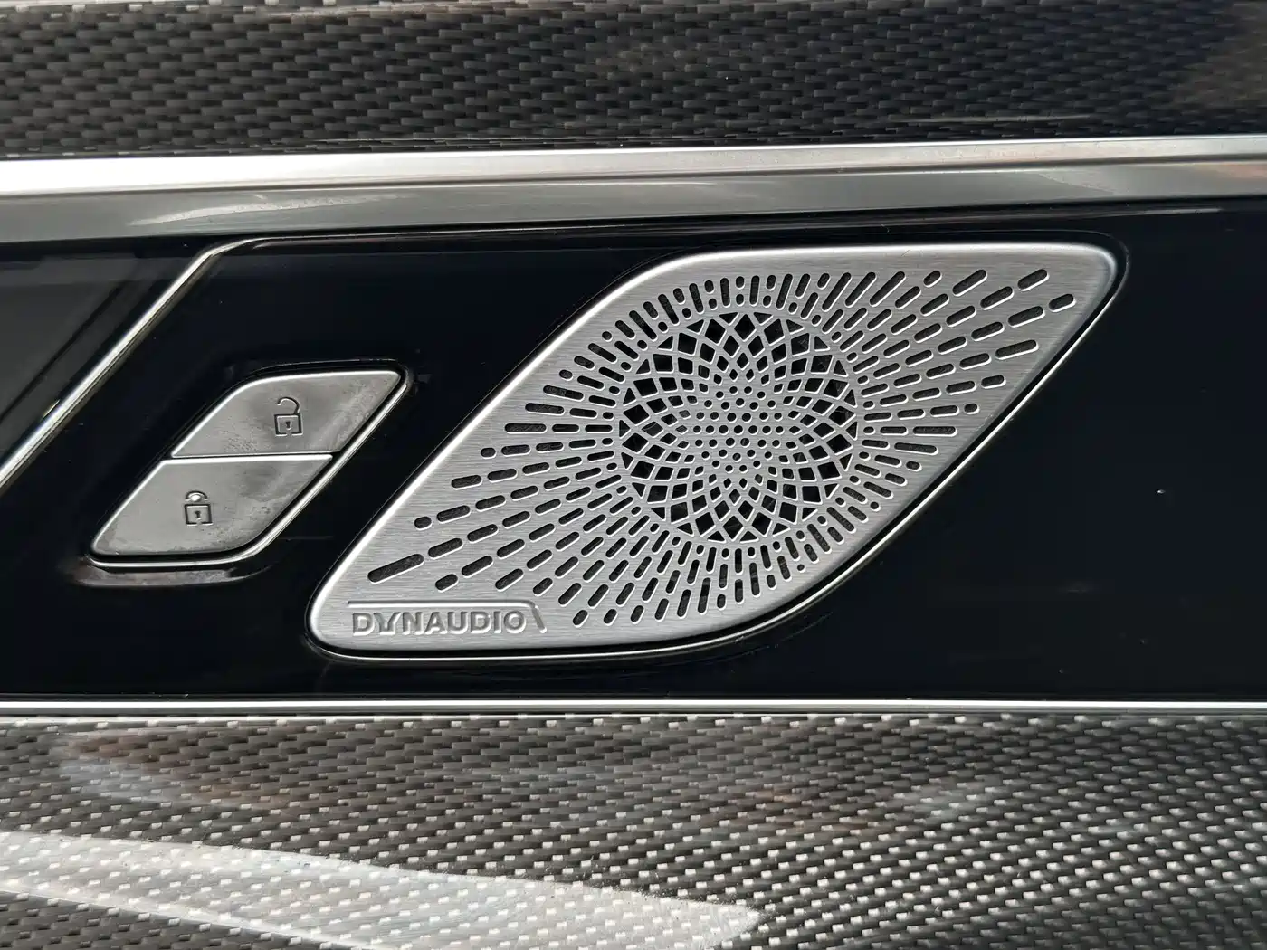 Hongqi H6 2023 2.0T Premium Edition фото 20