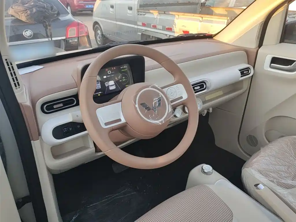 Wuling Motors Hongguang MINIEV 2026 2024 3rd Generation 215km Youth Edition