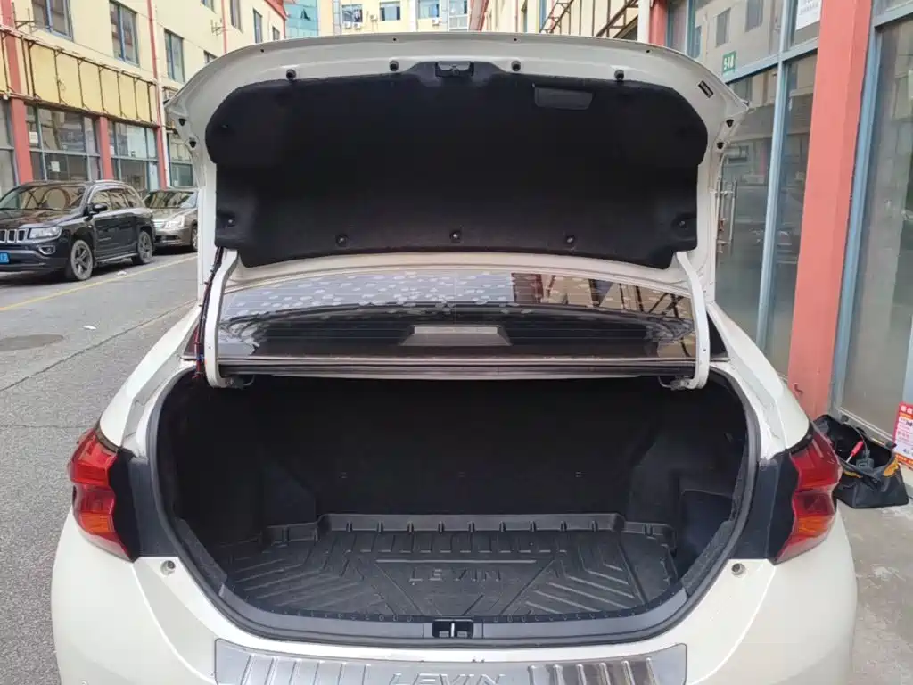 Toyota Levin Twin Engine E+ 2019 2019 1.8PH GS E-CVT Elite Sunroof Edition