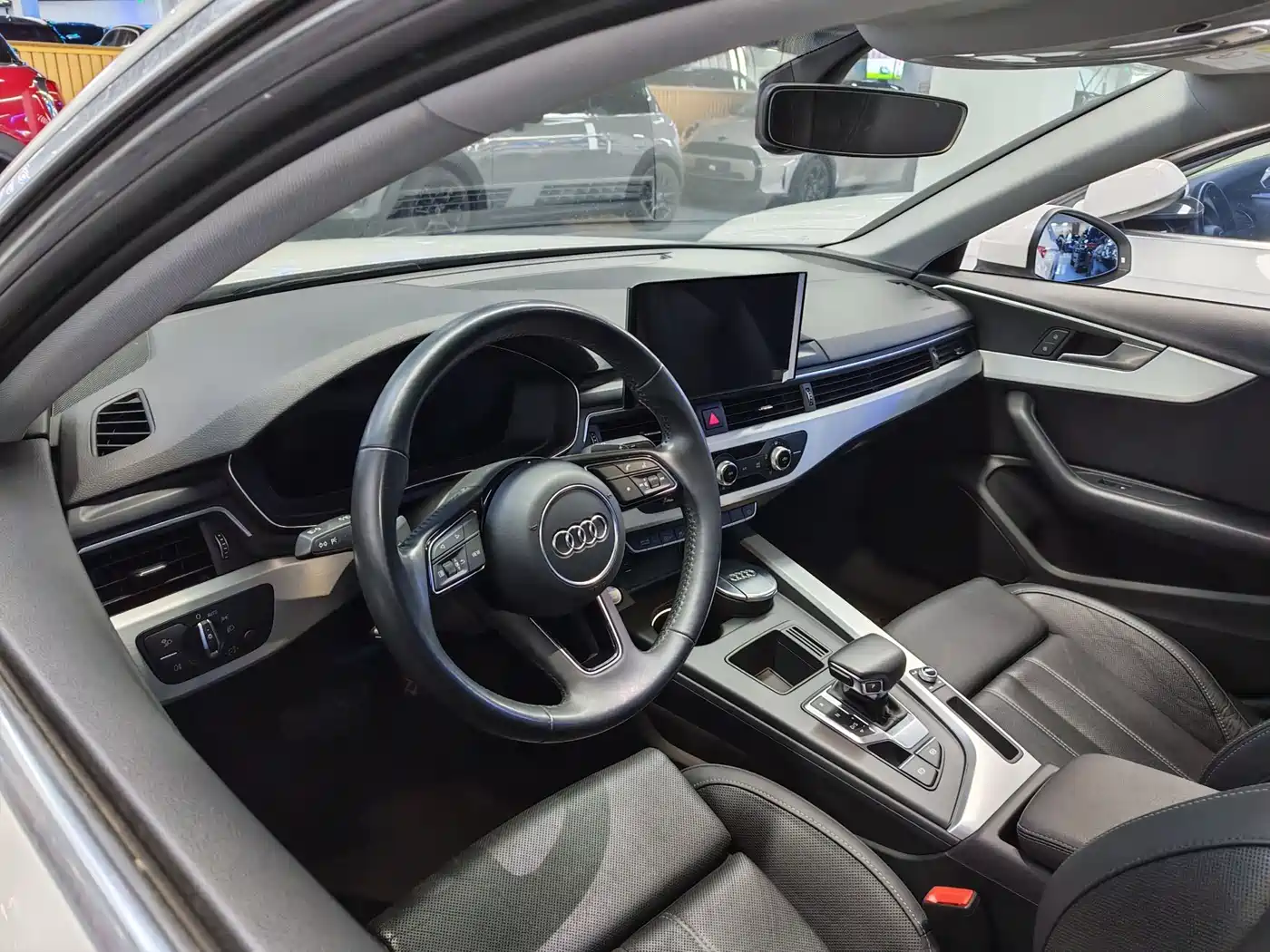 Audi A4L 2020 35 TFSI Fashion Dynamic Edition фото 6
