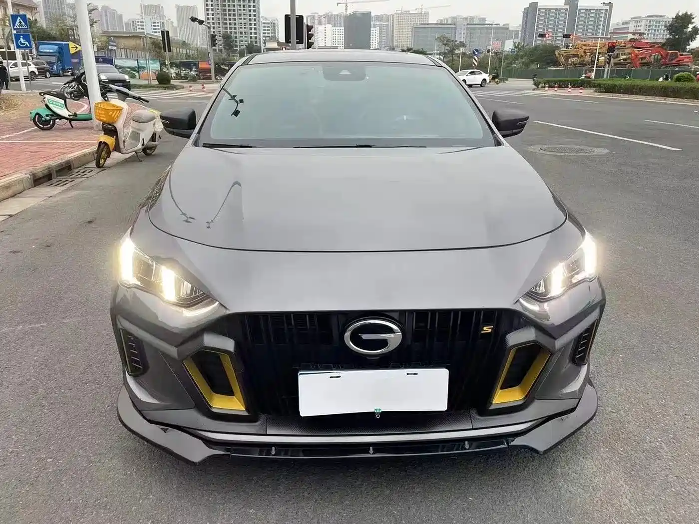 GAC Trumpchi Trumpchi Emkoo 2021 270T DCT J15 Edition фото 2