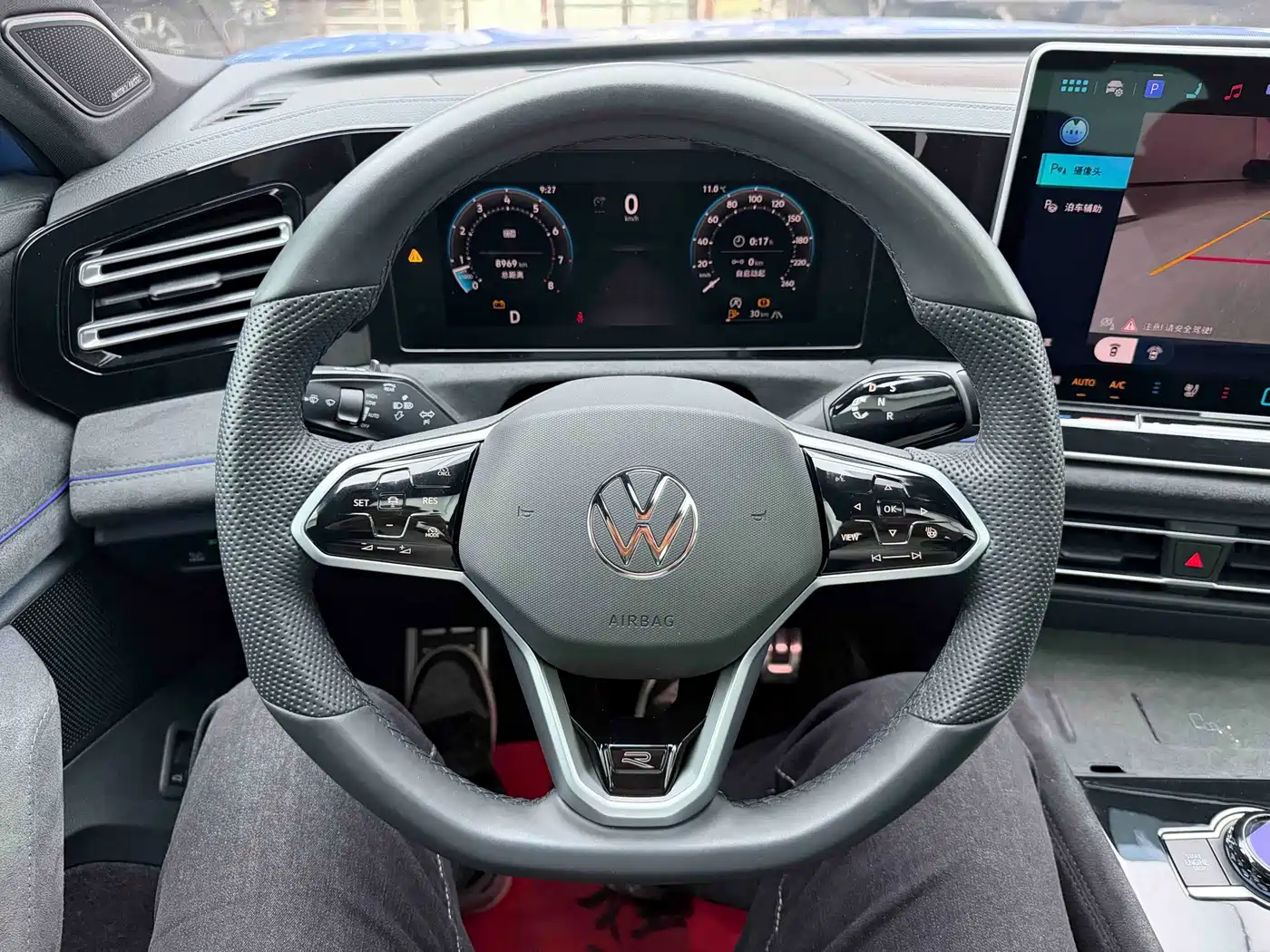 Volkswagen Tiguan L 2024 PRO 380TSI 4WD R-Line Premium Edition фото 10