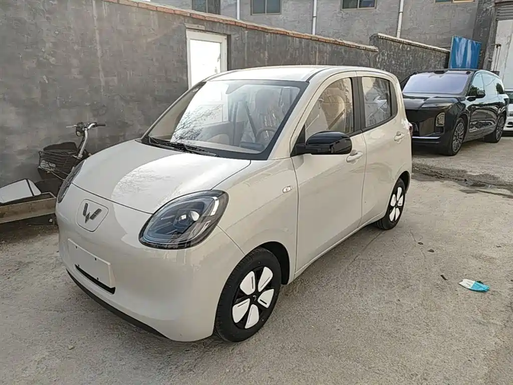 Wuling Motors Hongguang MINIEV 2026 2025 4-Door Advanced
