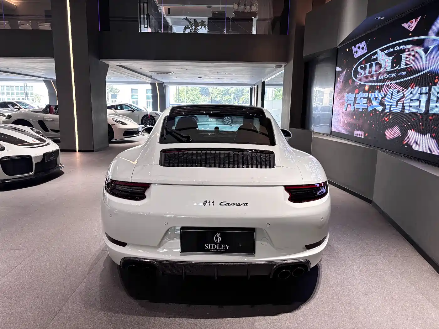 Porsche 911 2016 Carrera 3.0T фото 5