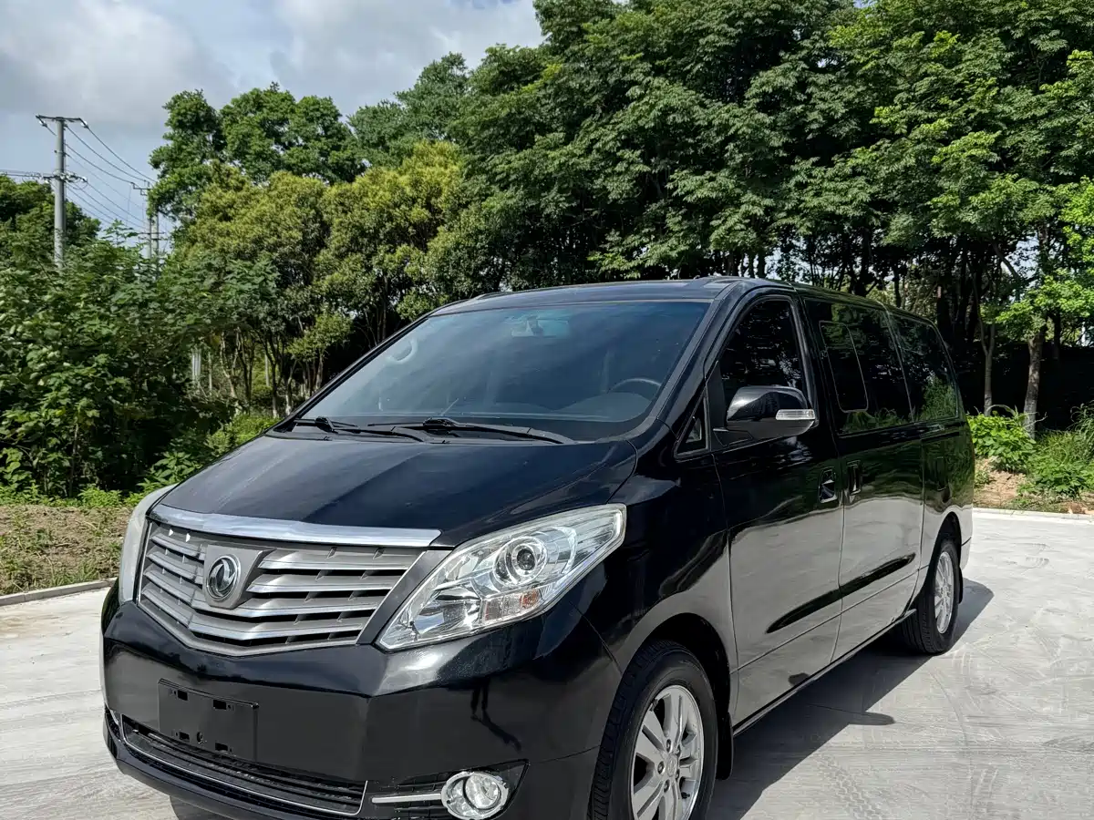Dongfeng Fengxing Fengxing CM7 2018 2018 Classic 2.0T Manual Luxury