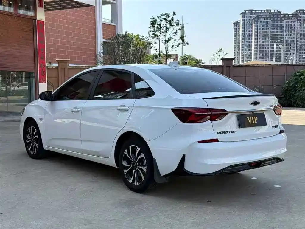 Chevrolet Monza 2019 RS 330T Auto Smooth Edition China VI фото 7