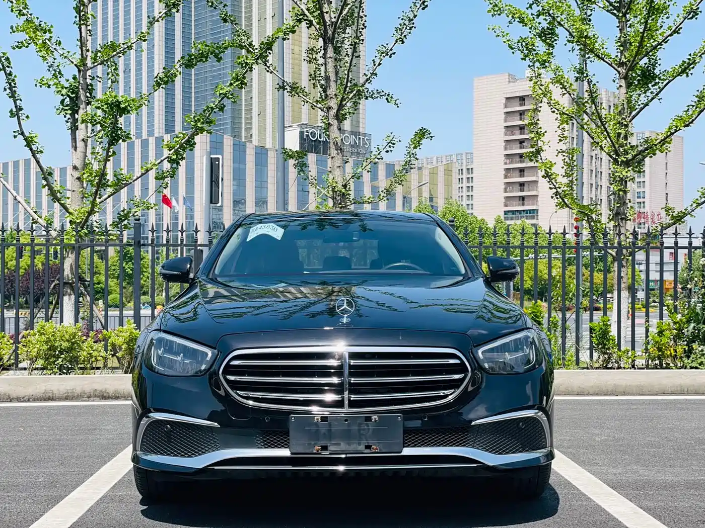Mercedes-Benz E-Class 2022 E 300 L Luxury фото 2