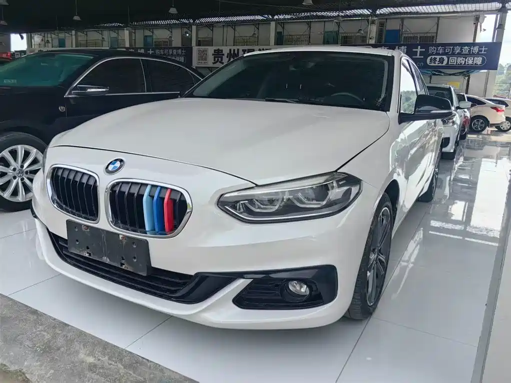 BMW 1 Series 2018 118i Fashion Edition