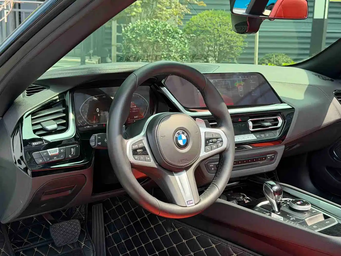 BMW Z4 2023 sDrive 25i M Sport Package фото 9