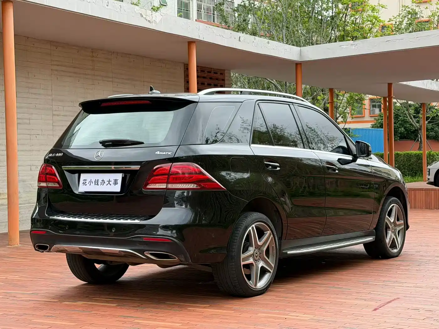 Mercedes-Benz GLE 2016 GLE 400 4MATIC фото 17