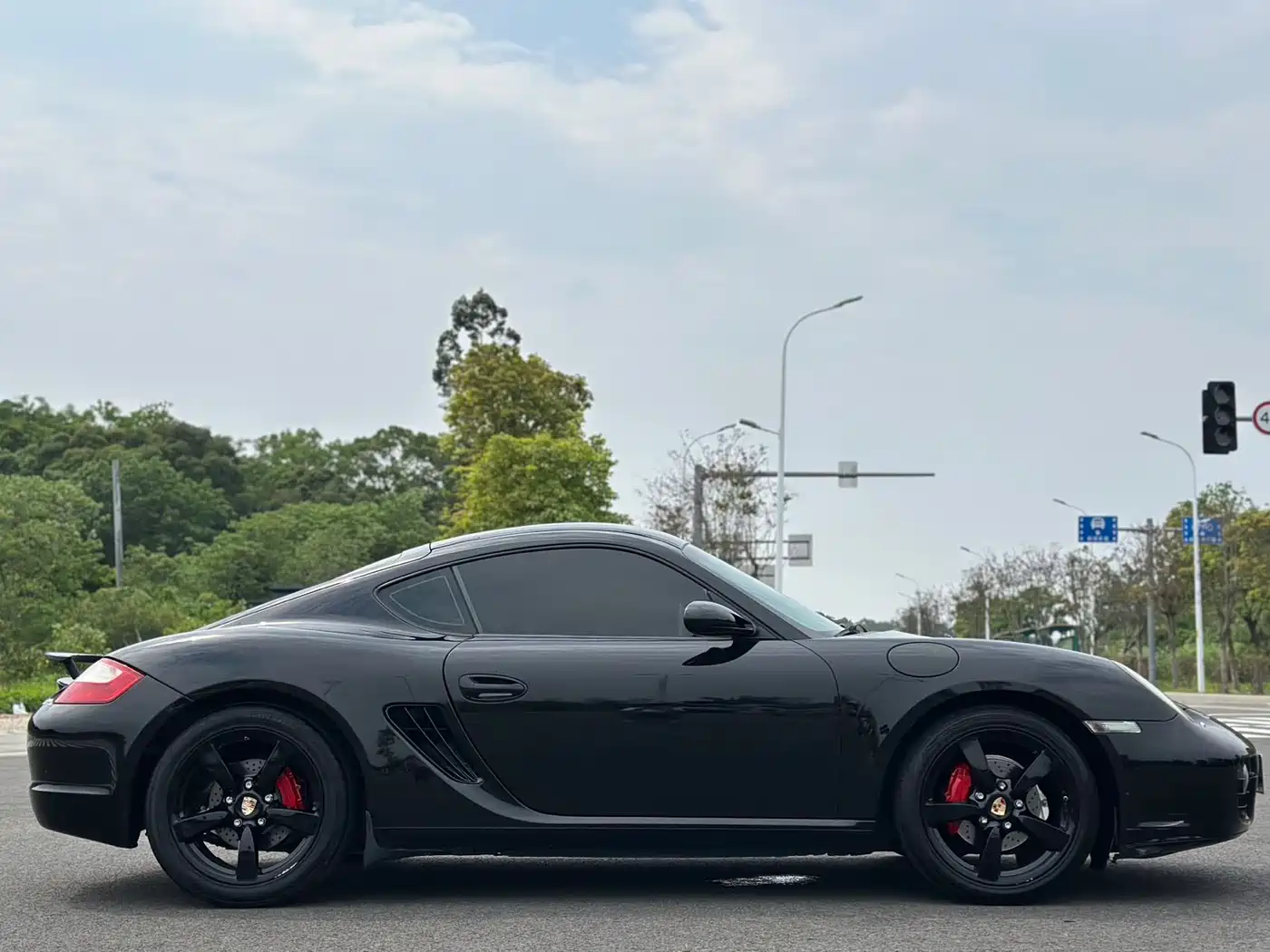 Porsche Cayman фото 16