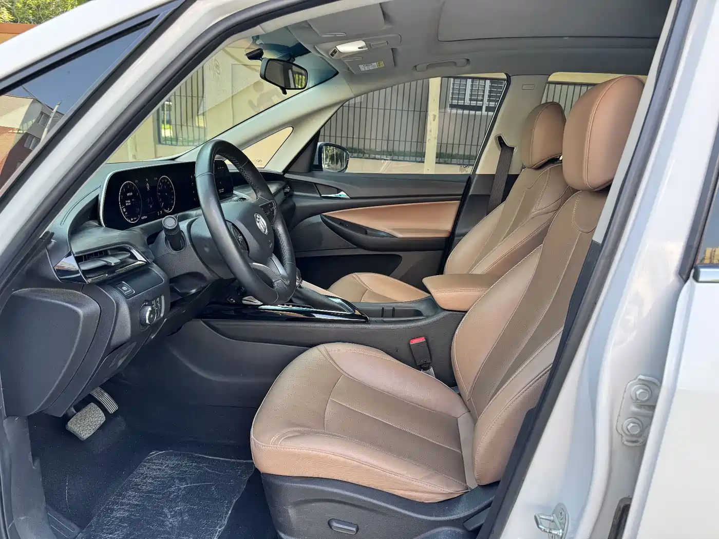 BUICK GL6
