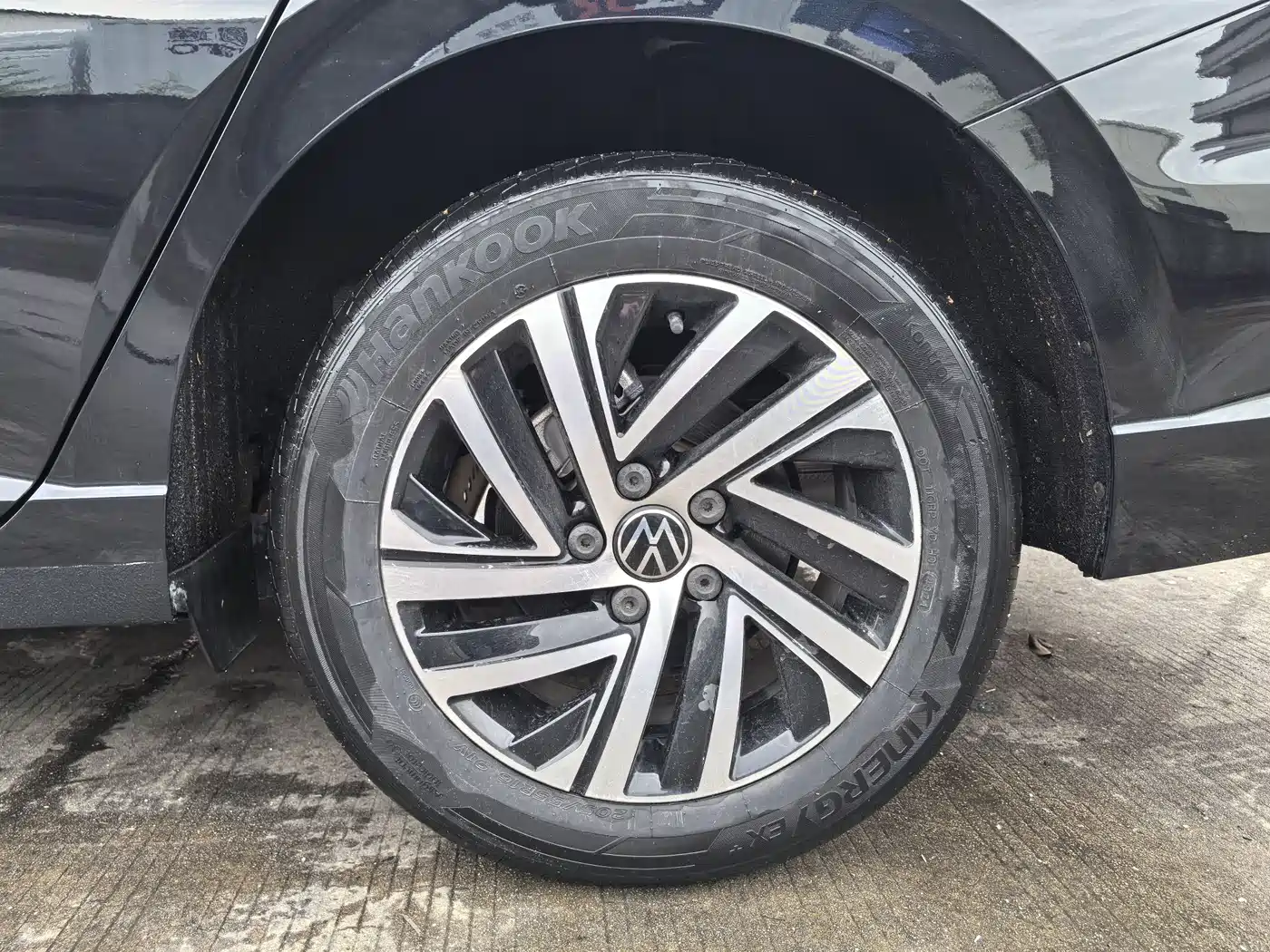 Volkswagen Lavida 2022 1.5L Auto Comfort Edition фото 16