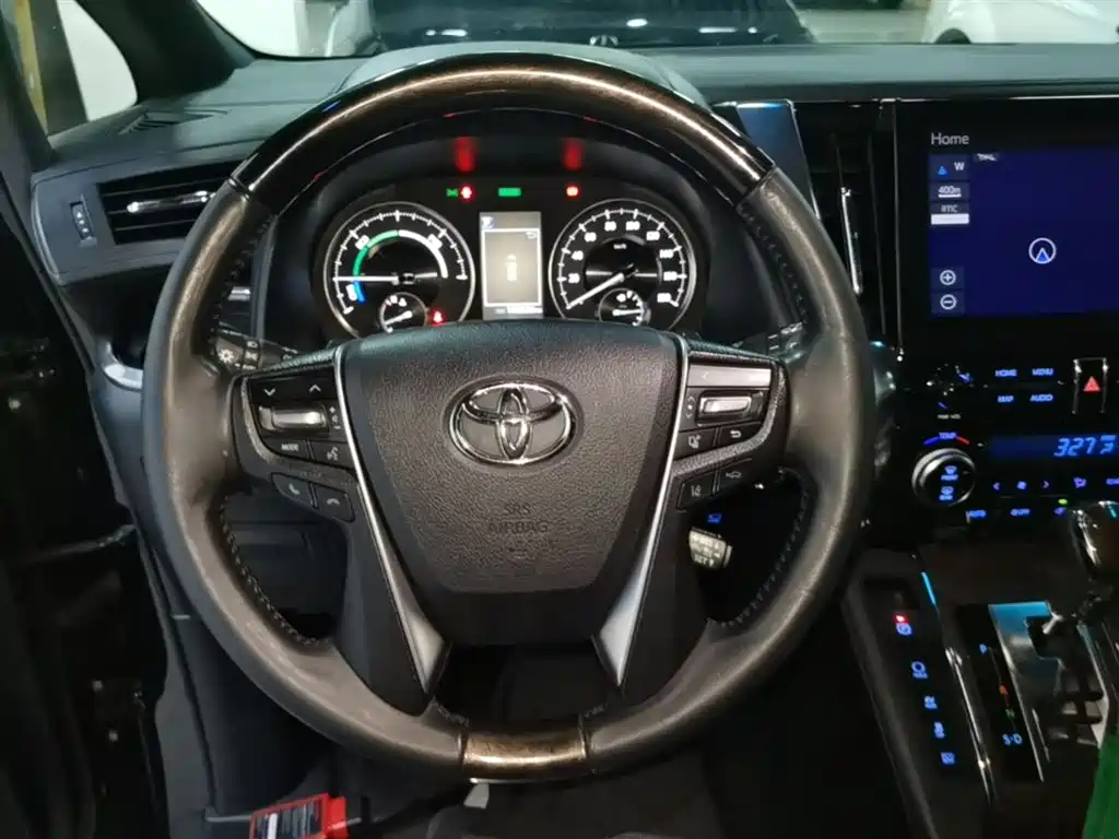 Toyota Vellfire 2023 Crown Hybrid 2.5L HV Ultimate фото 11