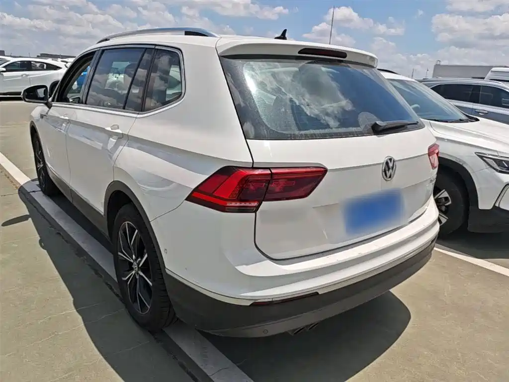 Volkswagen Tiguan L 2018 Facelift 330TSI Automatic 2WD Flagship Edition фото 5