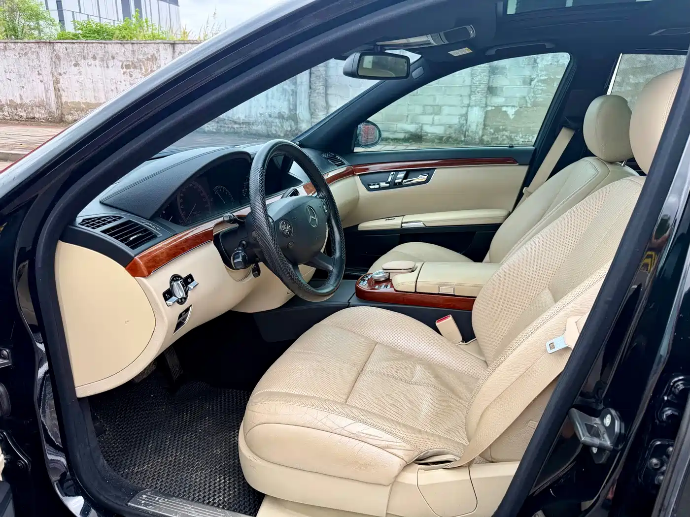 Mercedes-Benz S-Class фото 4