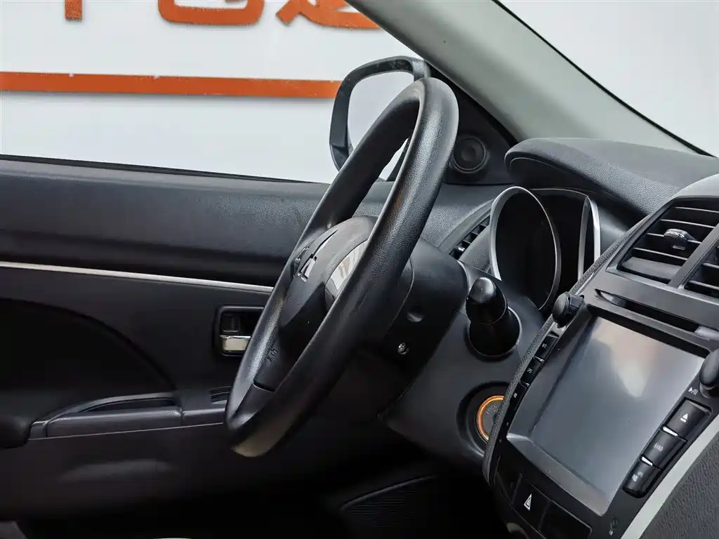 Mitsubishi ASX 2013 2.0L CVT 2WD Elite фото 22