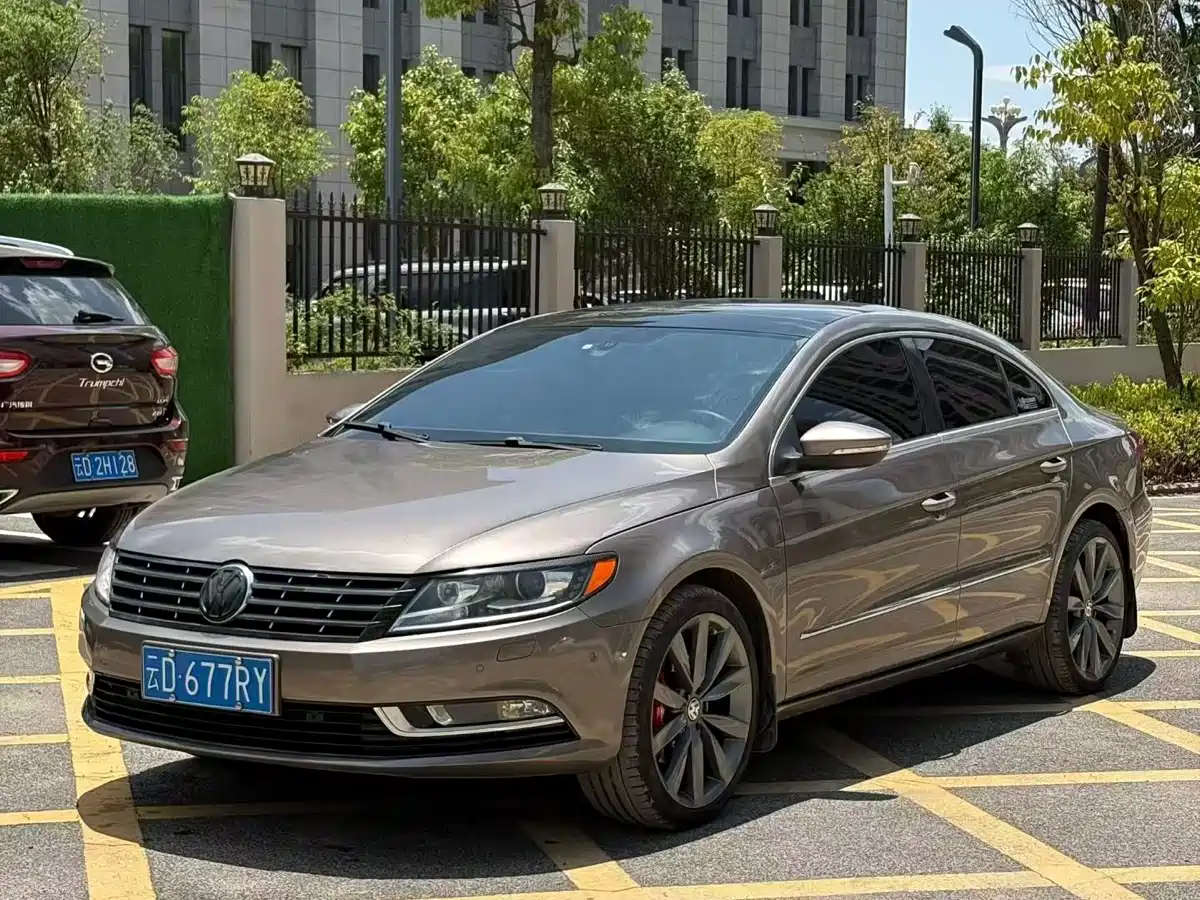 Volkswagen FAW-Volkswagen CC 2013 1.8TSI Luxury