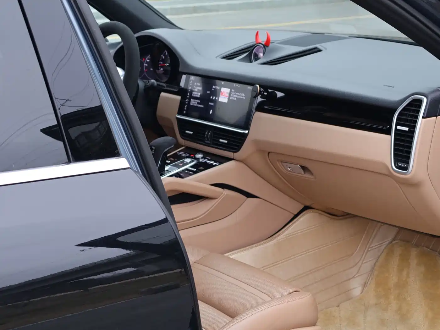 Porsche Cayenne 2019 Cayenne 3.0T фото 16
