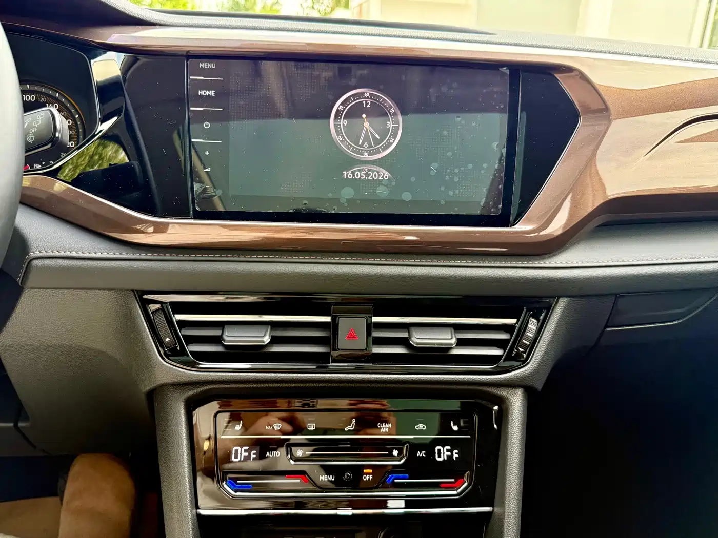 Volkswagen Tharu 2021 Model 280TSI 2WD Luxury Edition фото 29