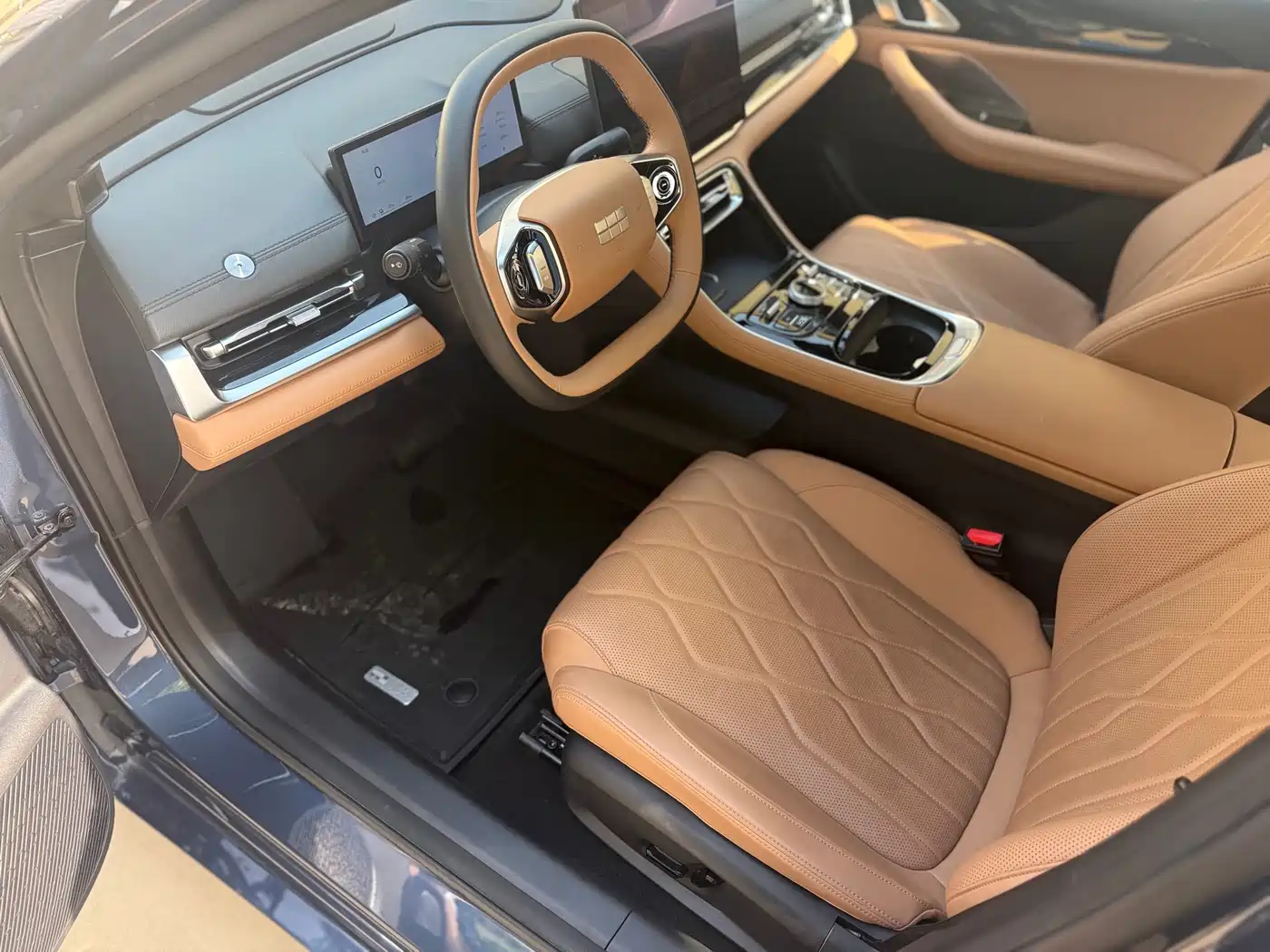 Geely Galaxy Galaxy A7 2025 EM-i фото 4