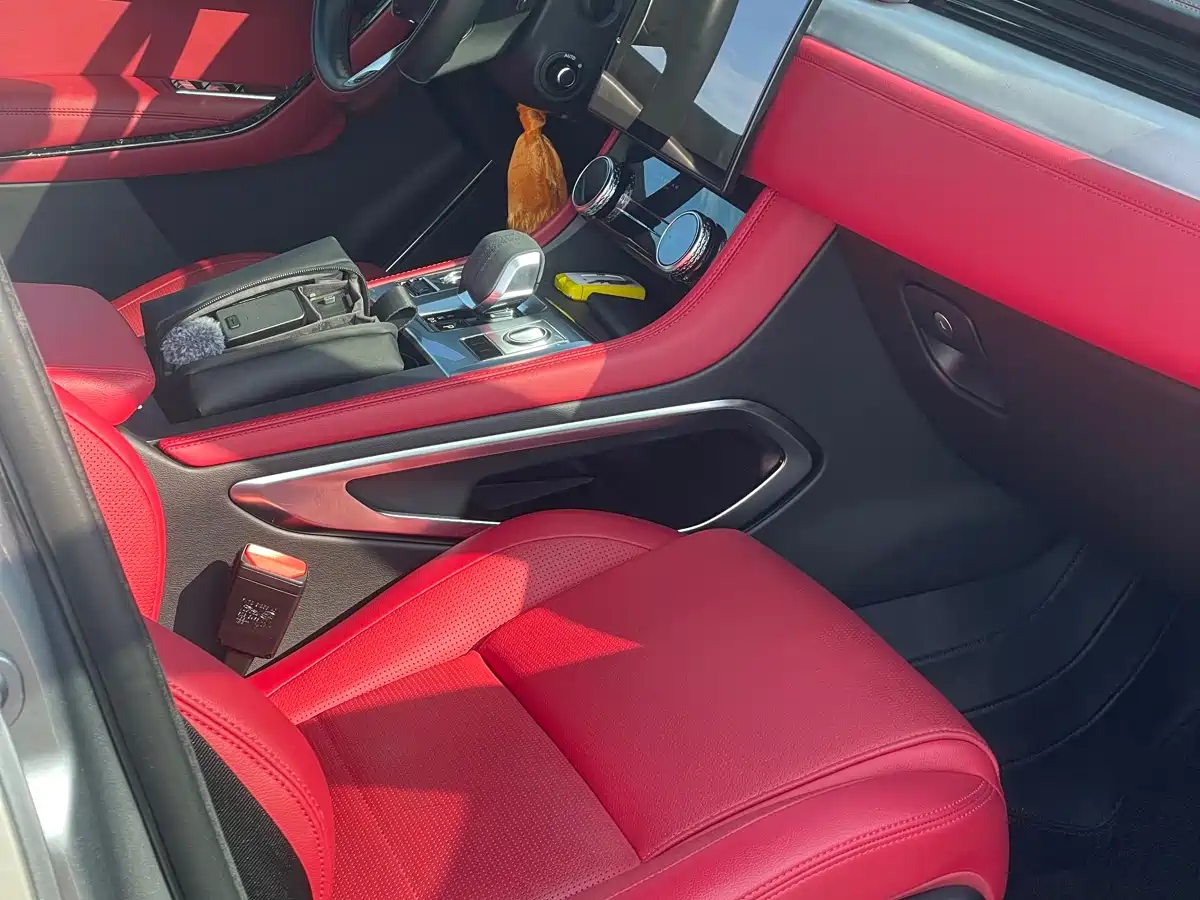 Jaguar F-PACE 2022 Model P340 R-Dynamic SE фото 14