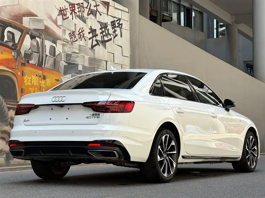 Audi A4L 2023 40 TFSI Luxury Sport фото 5
