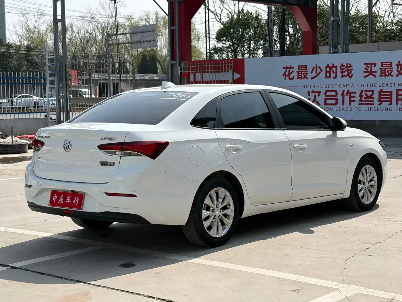 Buick Excelle 2018 15T Manual Elite (China V) фото 17