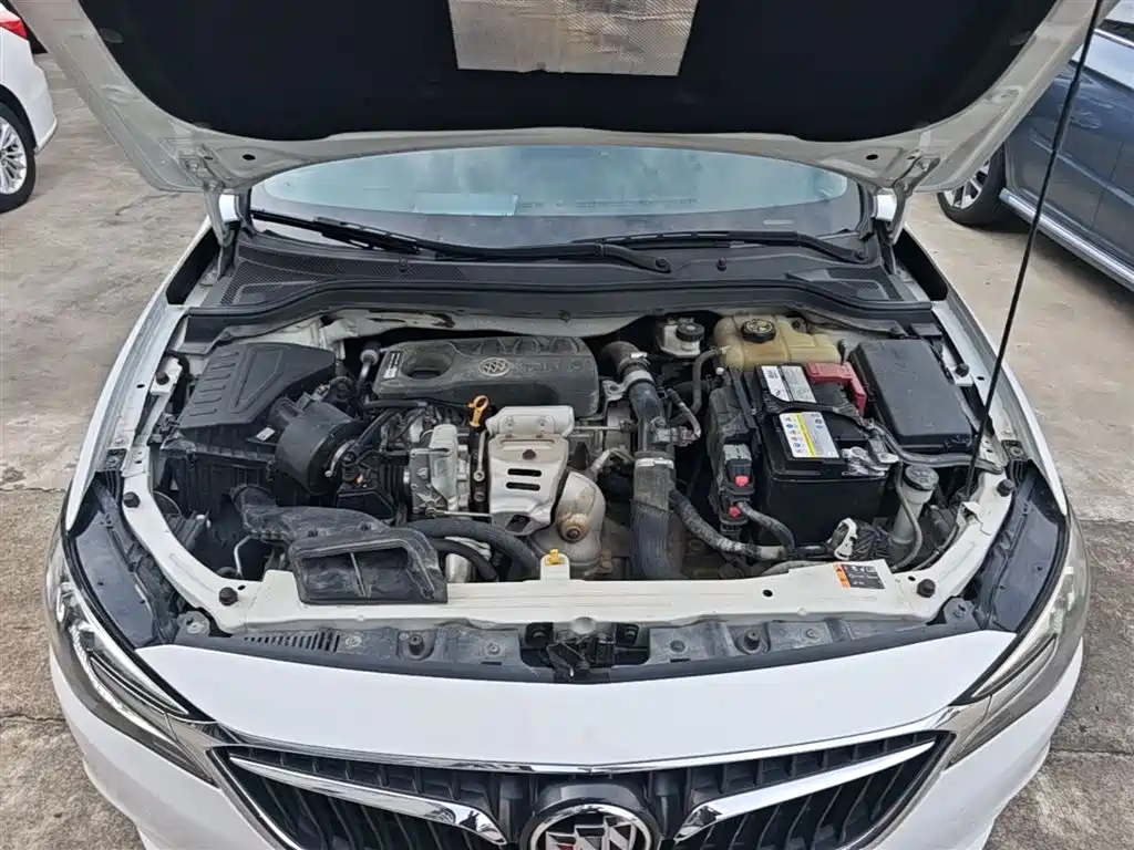 Buick Excelle 2019 15T DCT Progressive Type China VI фото 20