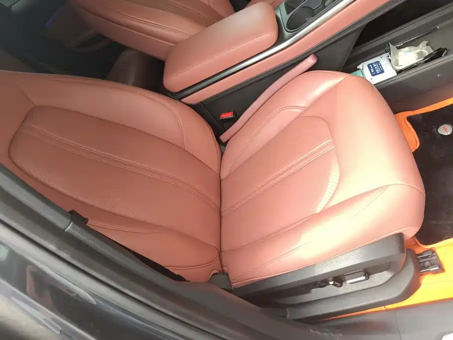 Фото 8 - NIO EC6