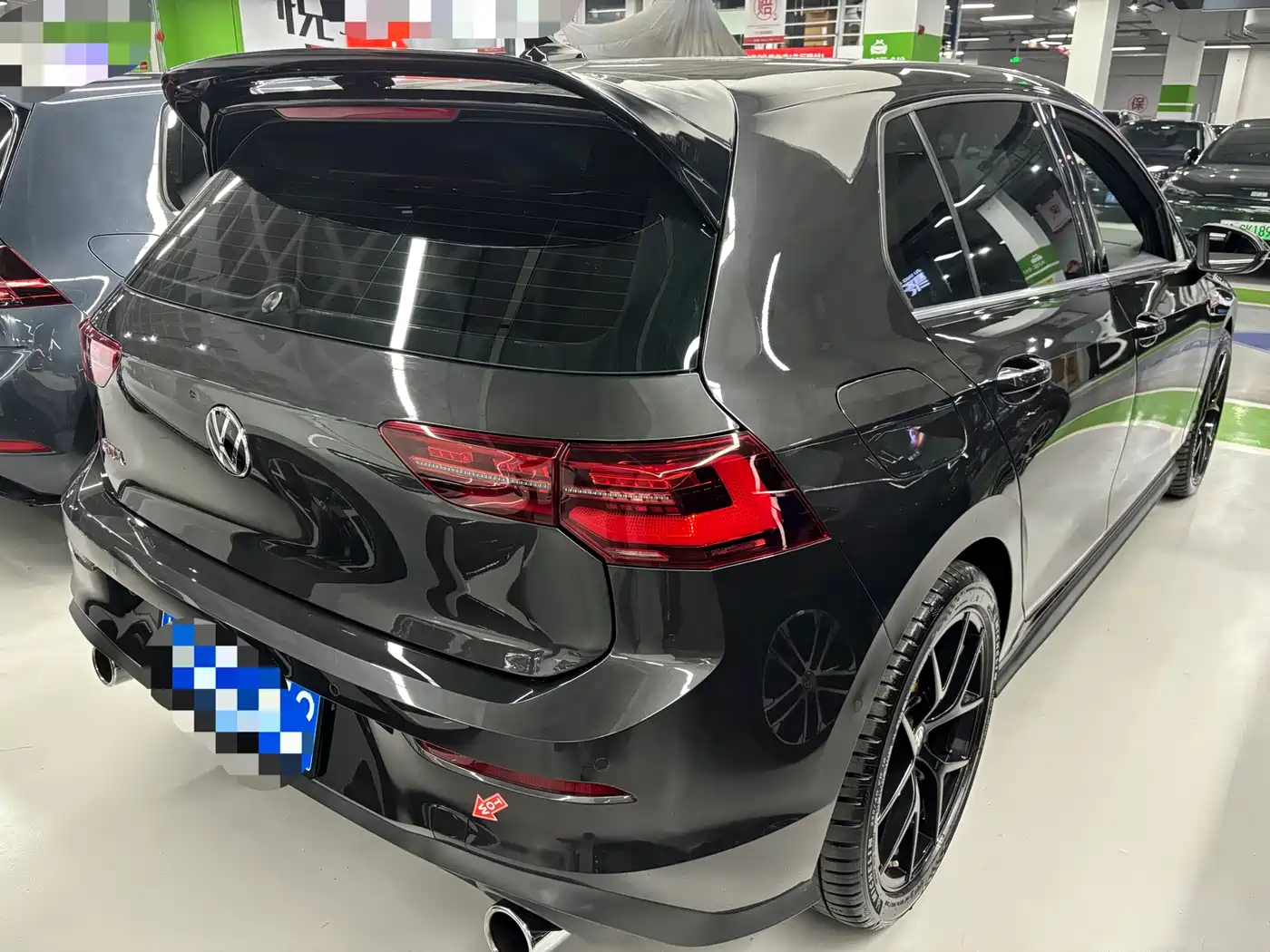 Volkswagen Golf GTI 2023 380TSI DSG GTI фото 4