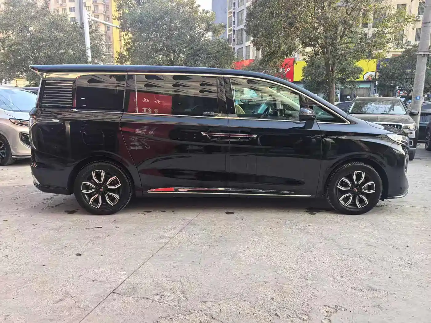 Hongqi HONGQI HQ9