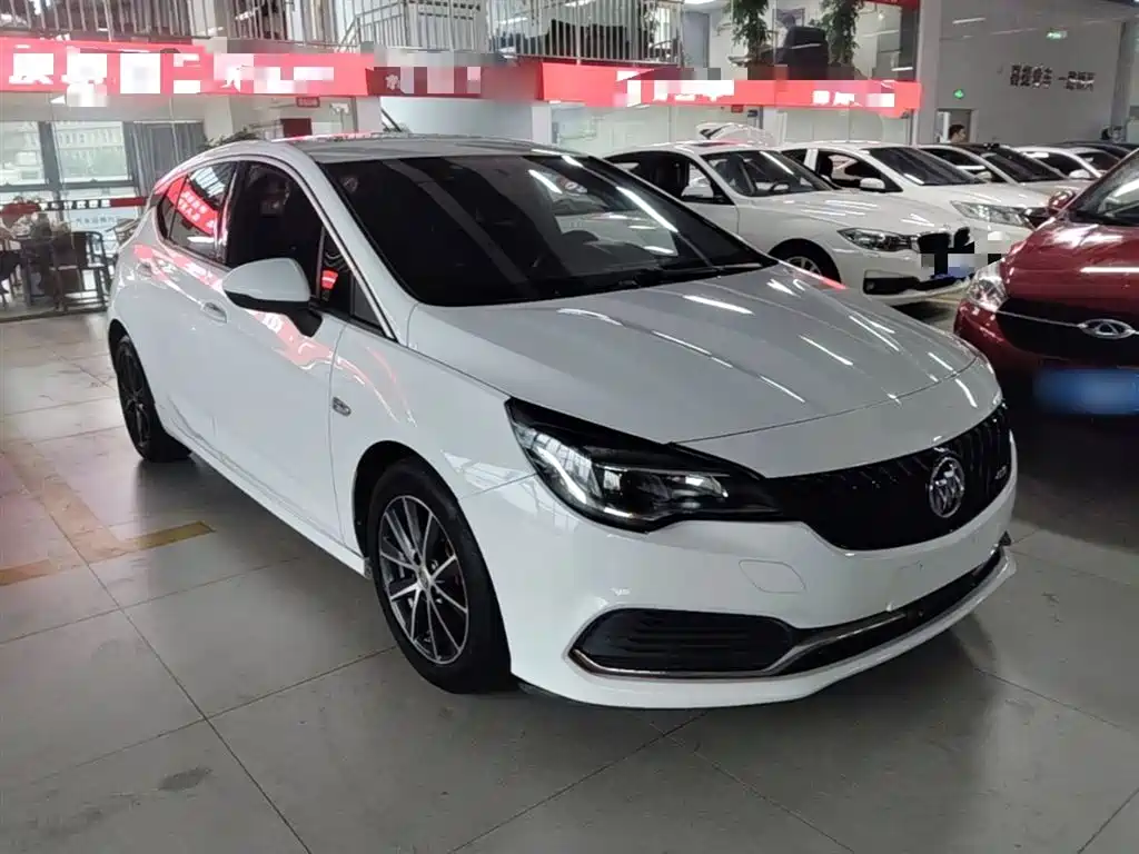 Buick Verano 2016 Hatchback GS 20T DCT Luxury Sport фото 4