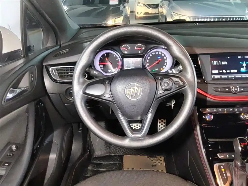 Buick Verano 2016 Hatchback GS 20T DCT Luxury Sport фото 11