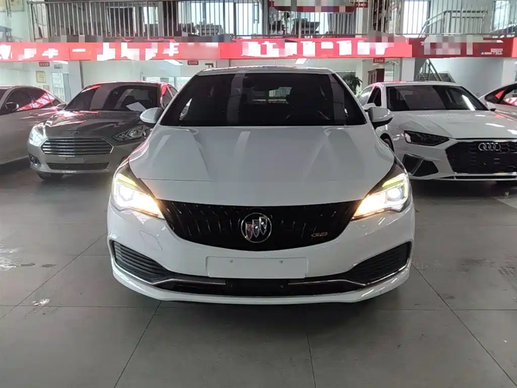 Buick Verano 2016 Hatchback GS 20T DCT Luxury Sport фото 3