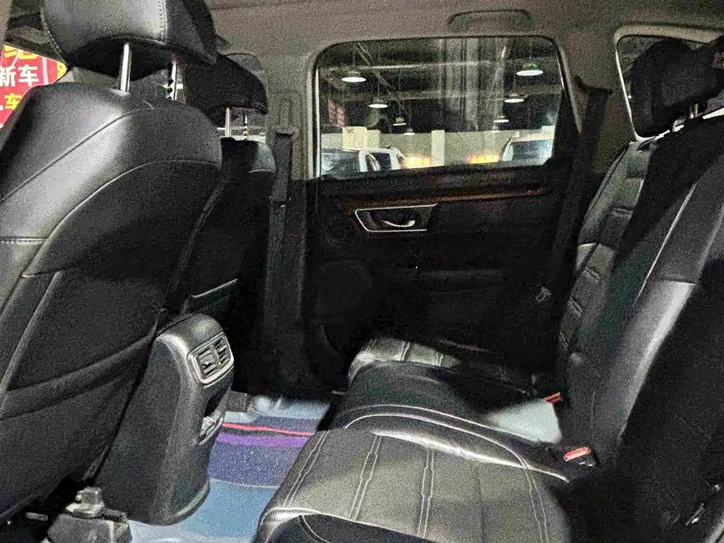 Фото 6 - Honda CR-V