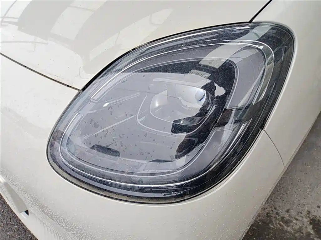 Wuling Motors Hongguang MINIEV 2026 2025 4-Door Advanced
