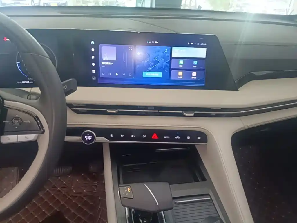 Фото 13 - Changan CS75 PLUS