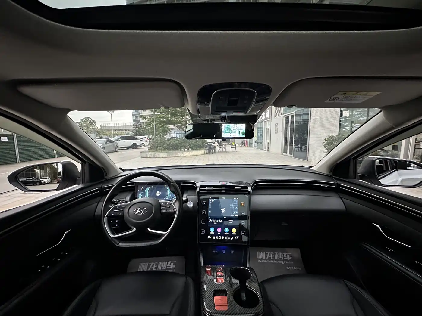 Hyundai Tucson 2021 Tucson L 1.5T DCT LUX Premium фото 16