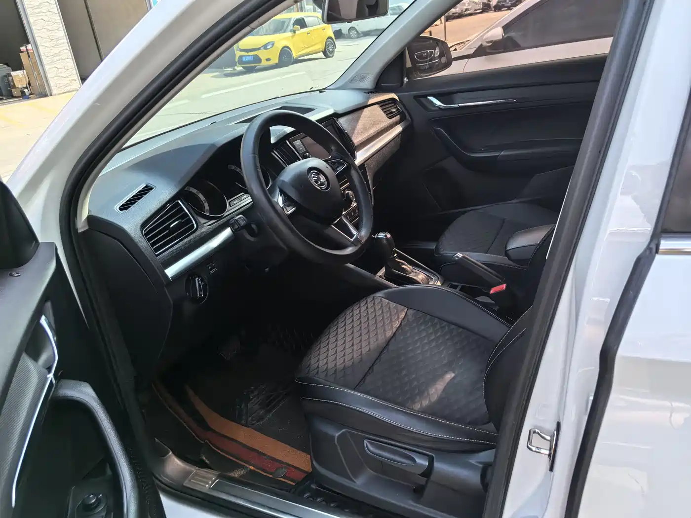 Škoda Kamiq 2018 1.5L Automatic Comfort Version China VI фото 7