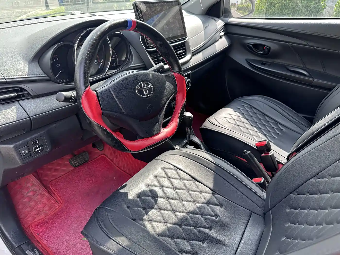 Toyota YARiS L Zhi Xuan 2022 Zhi Xuan X 1.5L CVT Leading PLUS Edition фото 8