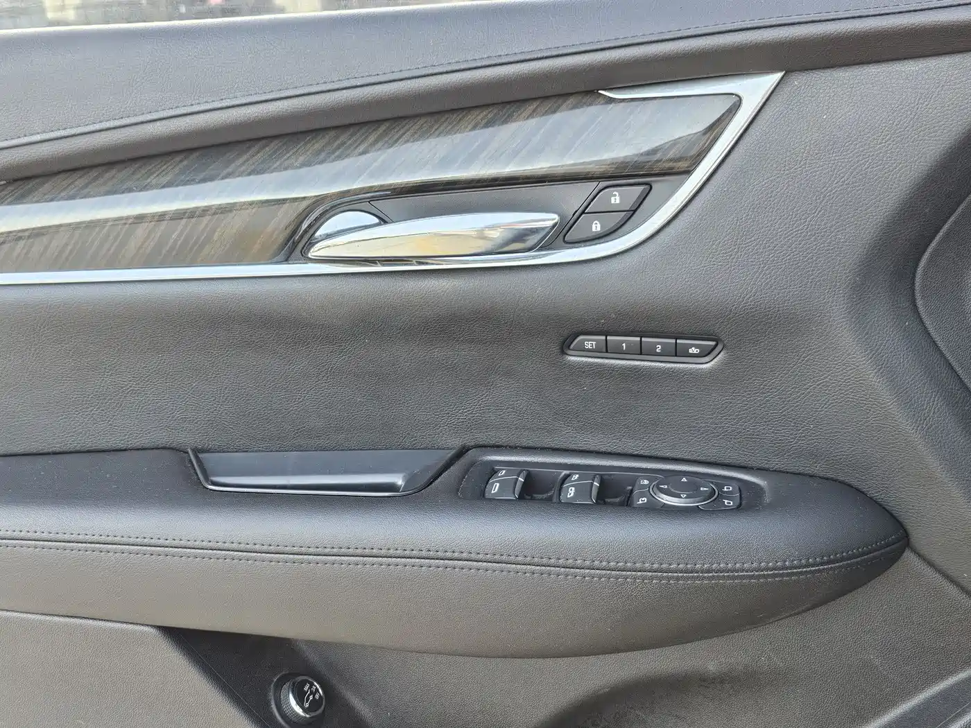 Cadillac XT5 2017 Anniversary Edition 25T Luxury фото 13