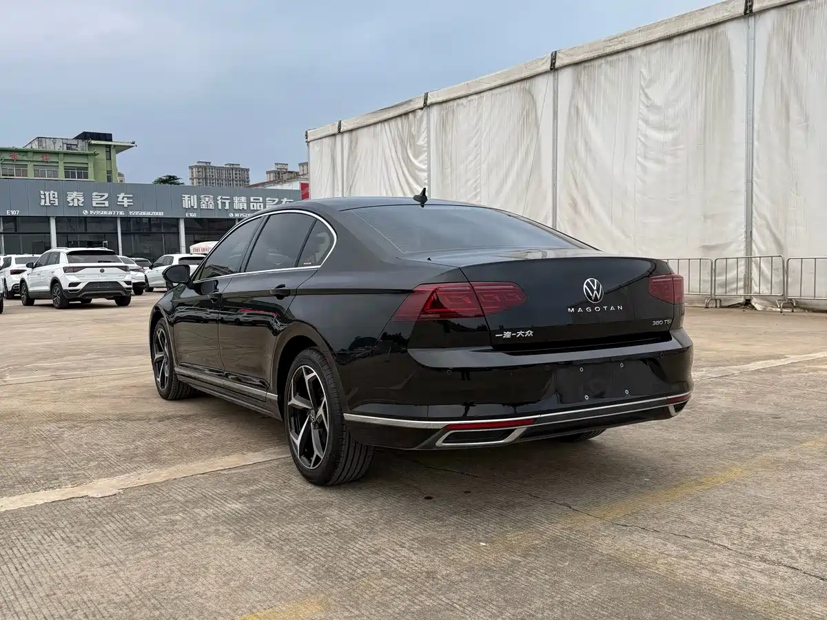 Volkswagen Magotan 2026 2026 Model 30 Million Special Selection 380TSI DSG Luxury