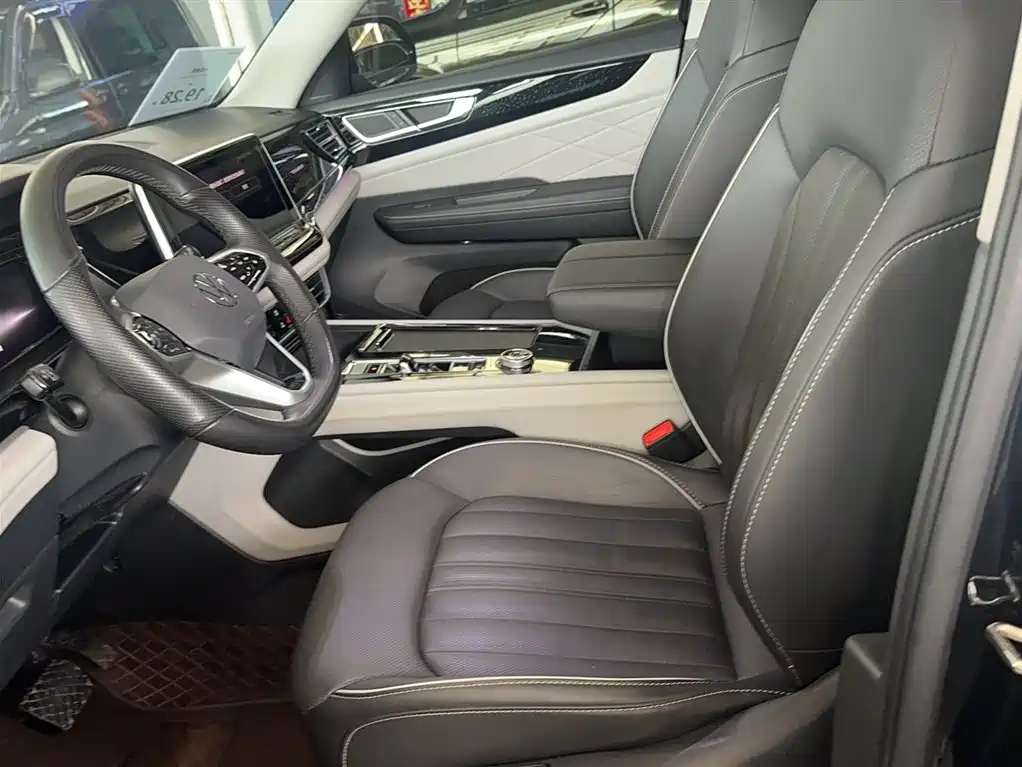 Volkswagen Teramont 2022 380TSI 4MOTION Premium Luxury фото 7