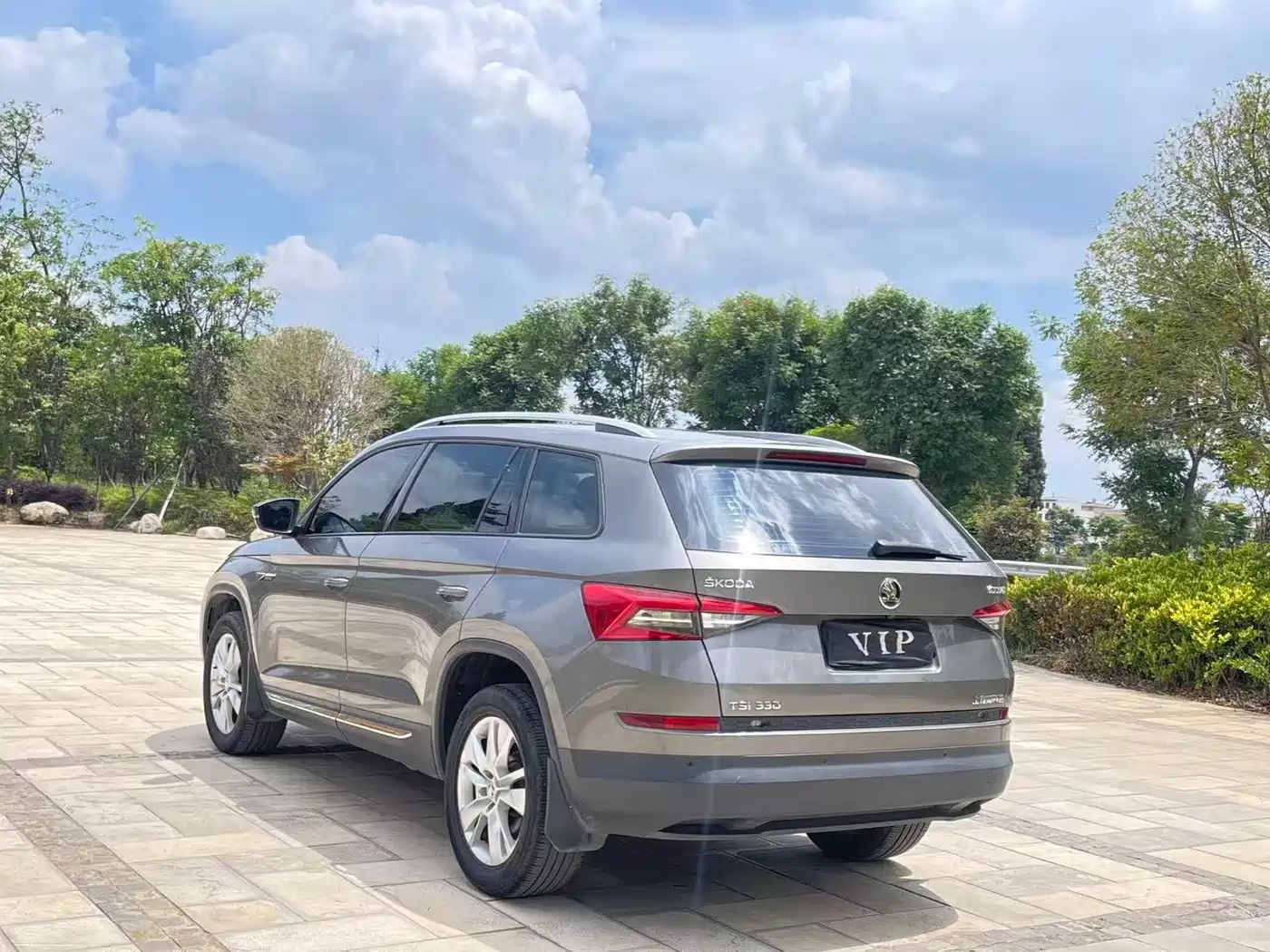 Škoda Kodiaq 2018 Facelift TSI330 5-seat 2WD Comfort Edition фото 6